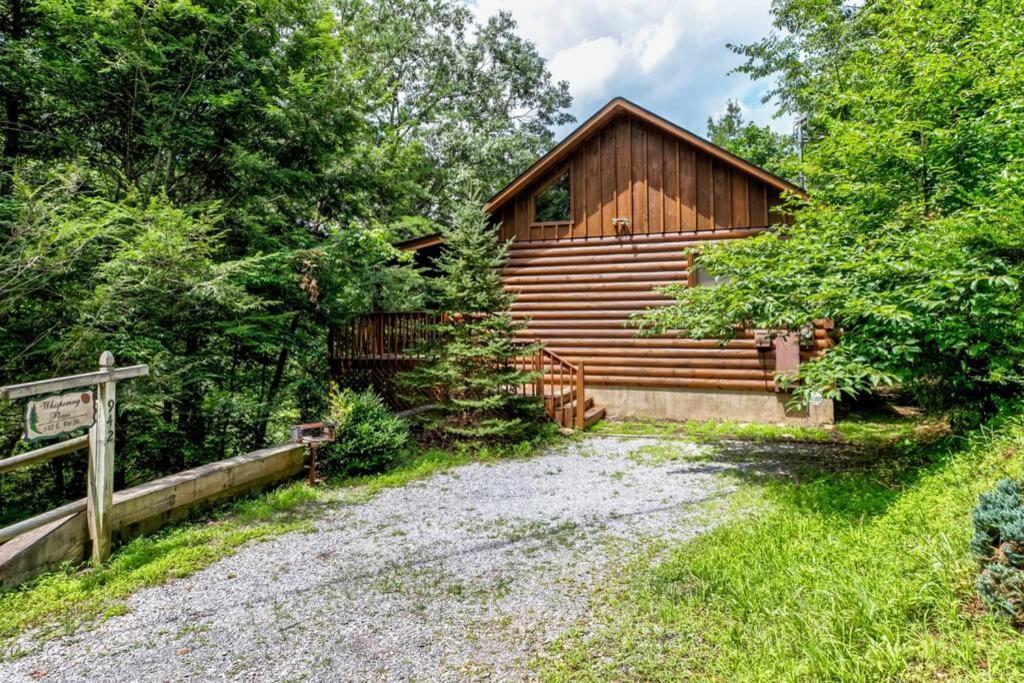 Nice View Fireplace, Hot Tub, Porch Bed, Private Sevierville Exteriör bild
